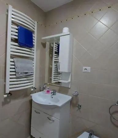 Tranquil Oasis For Two