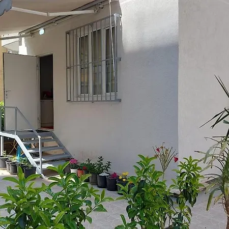 Tranquil Oasis For Two Aparthotel *