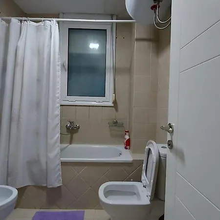 Aparthotel Tranquil Oasis For Two Tirana